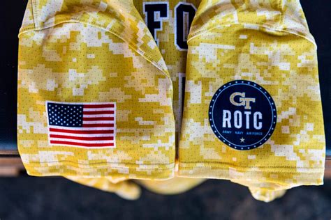 VIDEO: Softball Unveils Military Appreciation Uniforms – Georgia Tech Yellow Jackets