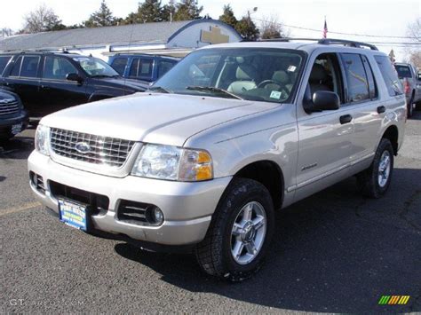 2004 Silver Birch Metallic Ford Explorer Xlt 25752118 Car Color Galleries