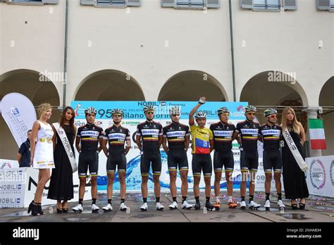 Colombian Cycling National Team Stock Photo Alamy