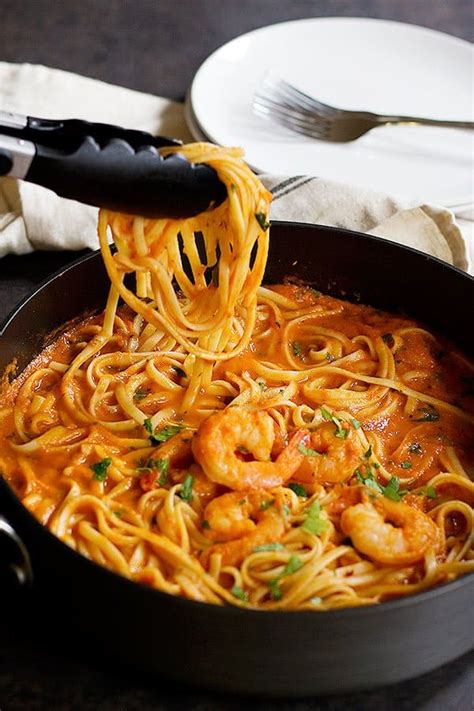 Easy Spicy Shrimp Marinara Linguine • Unicorns In The Kitchen