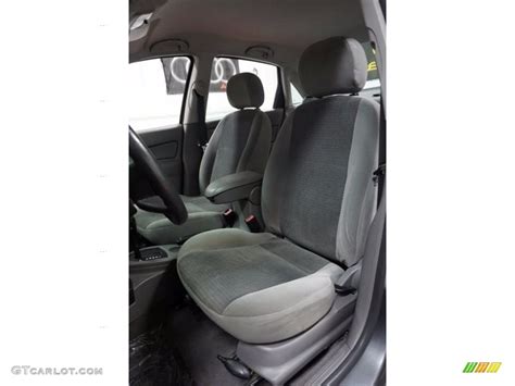 Liquid Grey Metallic Ford Focus Se Sedan Photo