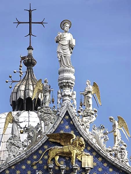 St Mark’s Basilica - Images of Venice