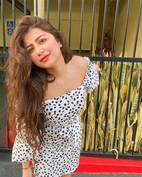Aditi Bhatia Hot Pics