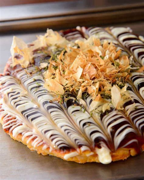 Ultimate Guide to Okonomiyaki + Easy Okonomiyaki recipe - Osaka.com