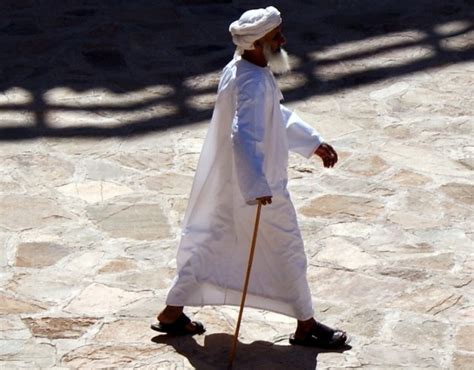 Only 1 In 25 Emiratis Use Their Legs To Walk Green Prophet