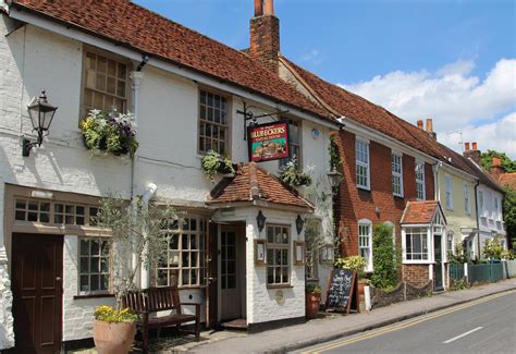 shepperton middlesex beautiful england