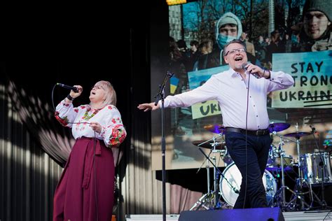 Dallas Shows Support For Ukraine Through Benefit Concert At Amplified