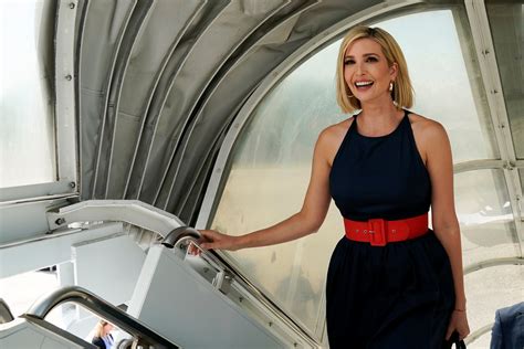 ‘feminismo Blando Préstamos Y Selfis La Gira De Ivanka Trump Por