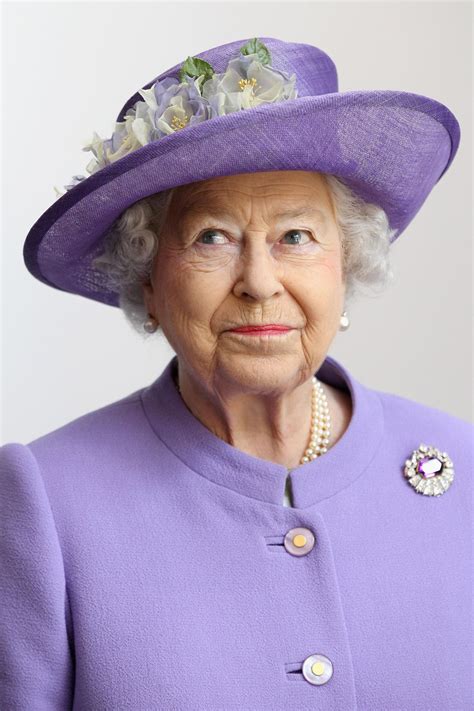 Queen Elizabeth Ii Neues Porträt Der Königin Galade