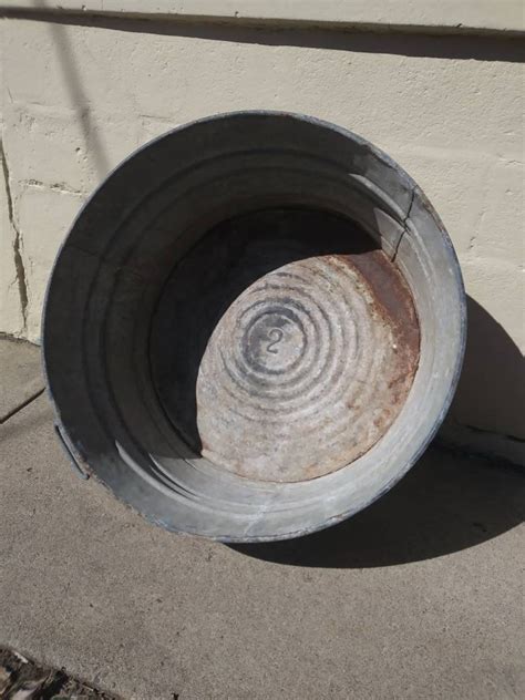 Large Vintage Round Galvanized Tub Etsy