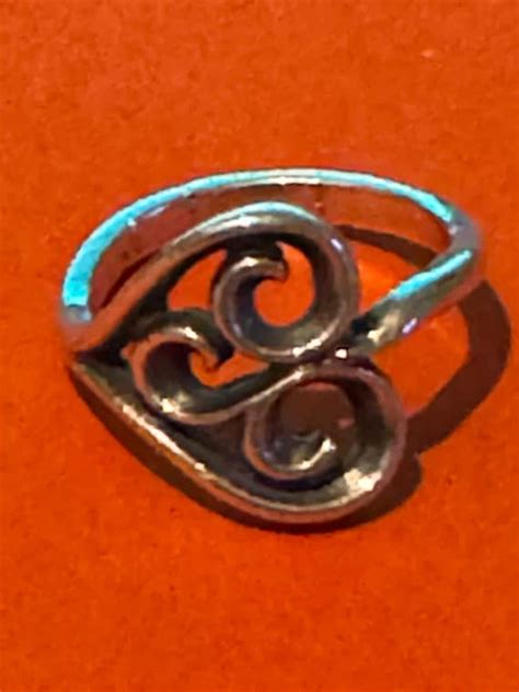 James Avery Retired Silver Scrolled Heart Wrap Ring S Gem