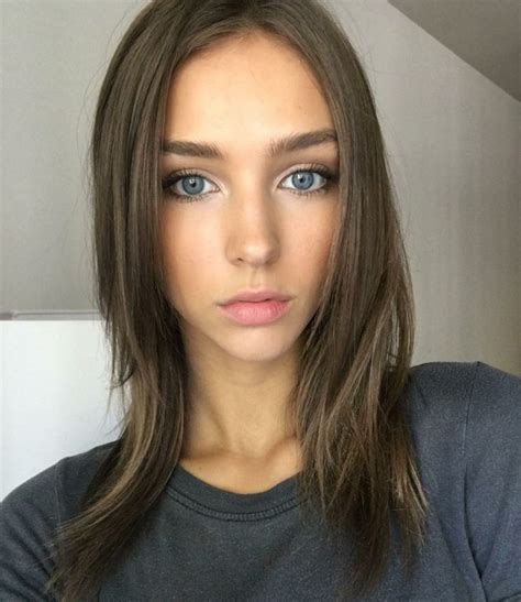 40 Hot Rachel Cook Photos 12thBlog