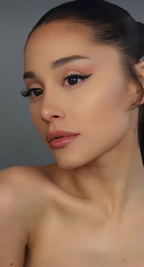 Ariana Grande Nose Job Ariana Grande Cute Bare Shoulders Rhinoplasty