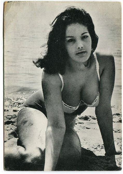 Naked Agata Flori Added 07 19 2016 By Lionheart