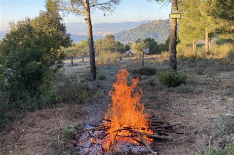 Comença la prohibició de fer foc al bosc que s allargarà fins al 15 d