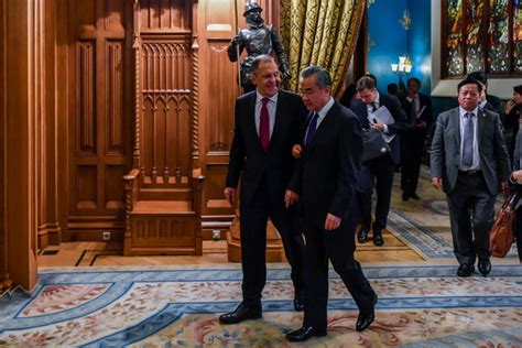 Wang Yi rencontre le ministre russe des Affaires étrangères Sergueï Lavrov