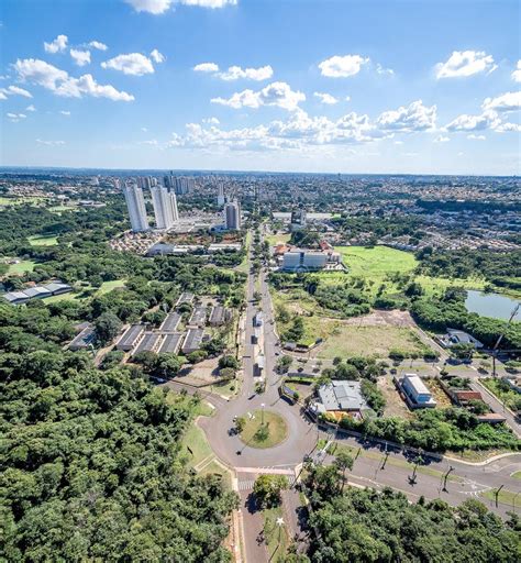 Av Mato Grosso Campo Grande Ms - Mato Grosso Avenue at Campo Grande MS Stock Image - Image of jardim ...