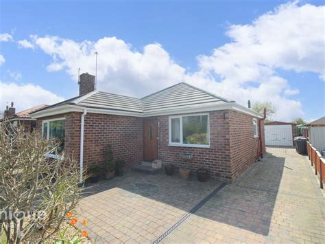 3 Bed Bungalow For Sale In Hillylaid Road Thornton Cleveleys Fy5 Zoopla