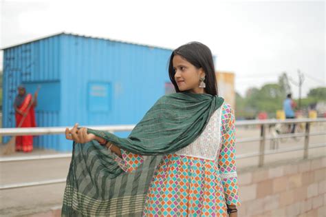 kiran sharma gkp