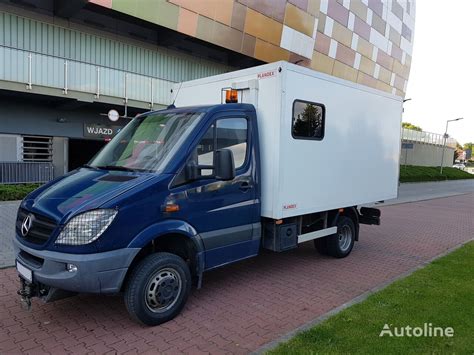 Mercedes Benz MERCEDES BENZ Sprinter 519 CDI 3 0 V6 4x4 OFF Road Camper