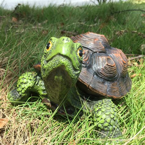 Gorgeous Lifelike Tortoise Garden Statue Turtle Decor