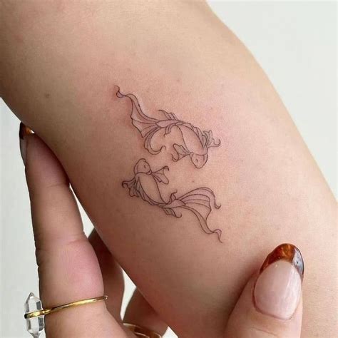 Pin Di Su Tatuaje Idee Per Tatuaggi Tatuaggi Minimalisti