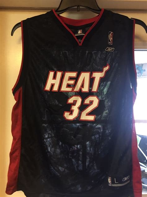 Shaquile Oneal Shaq Miami Heat Jersey Y on Mercari | Shaq, Miami heat ...