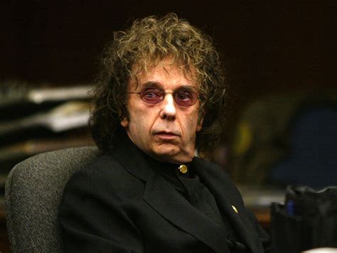 'Wall of Sound' producer Phil Spector dies at 81