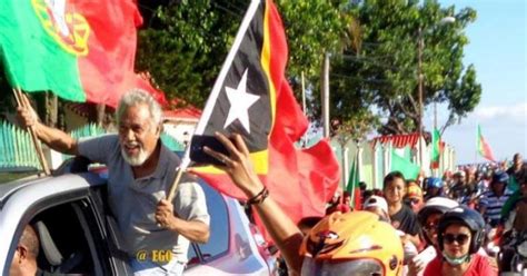 PÁGINA GLOBAL XANANA GUSMÃO CONVIDA SELEÇÃO A VISITAR TIMOR LESTE