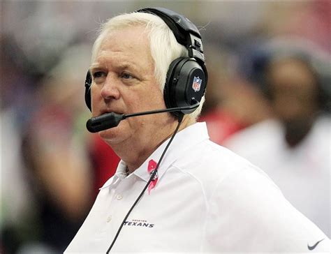 Former Houston Oilers coach Bum Phillips, father of Texan's Wade Phillips Passes Away