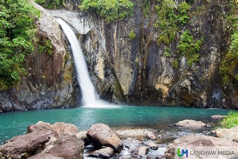 Biliran's pretty Tinago Falls • langyaw