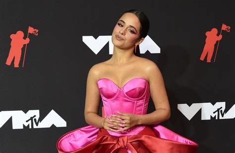 Camila Cabello ses animaux de compagnie lui remontent le moral après