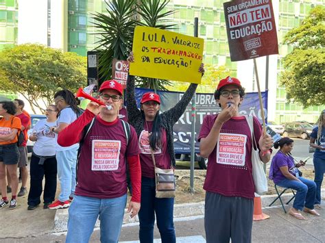 Dia Nacional De Mobiliza O Sinasefe Ifmg Presente Nos Atos Em