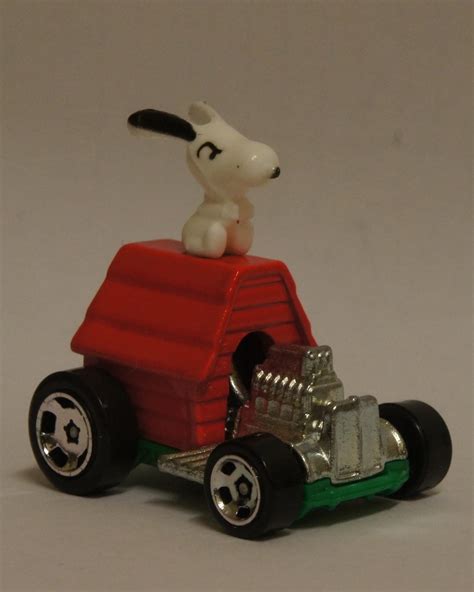 Hot Wheels Snoopy 2 SONY DSC Baron Von Zach Flickr