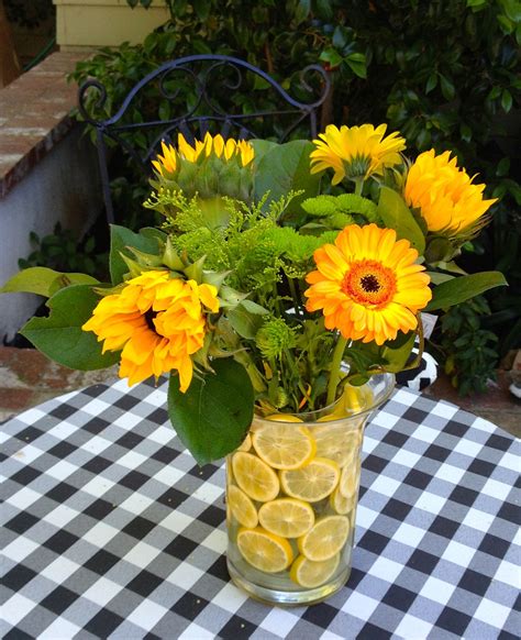 Summer Centerpiece Sunflowers Gerber Daisies Lemons Summer