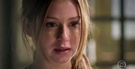 Resumo da novela Totalmente Demais Germano revela que é pai de Eliza