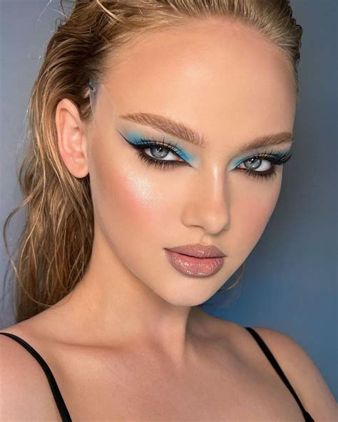 These S Inspired Makeup Trends Are Back And Better Than Ever Page