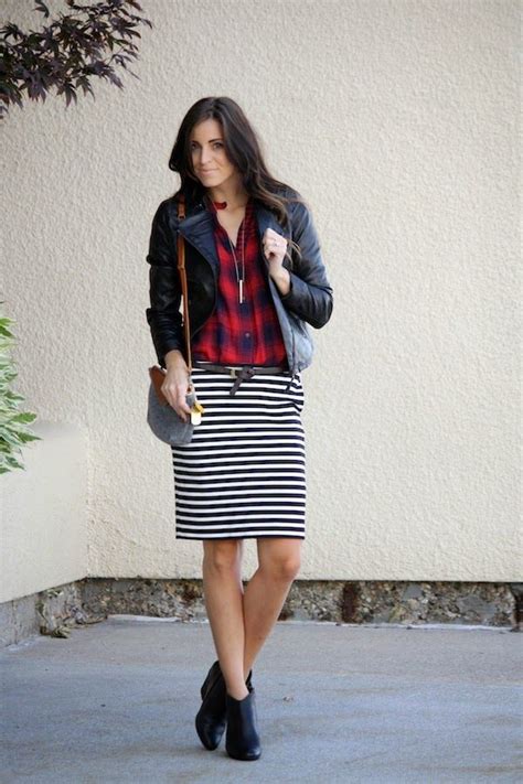 Falling For Plaid Cozy Fashion New Fashion Fashion Models Womens