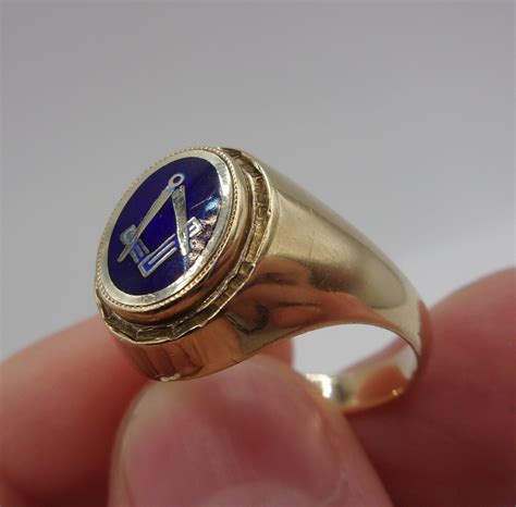 Ct Yellow Gold Enamel Masonic Signet Ring Uk Size R Us Sally