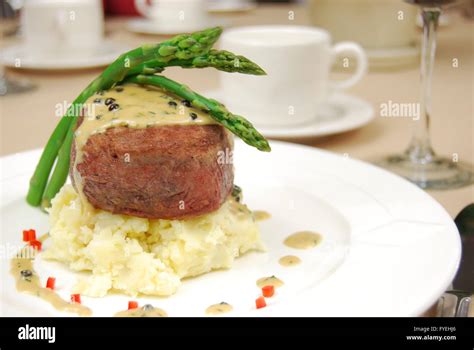 Filet Mignon Hi Res Stock Photography And Images Alamy