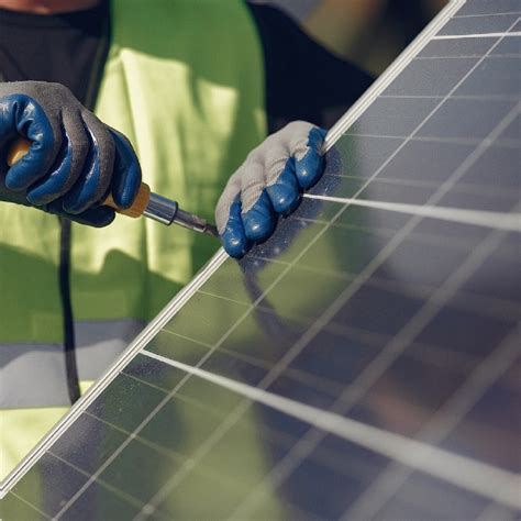 Fotovoltaico Arrivano I Pannelli Solari Autopulenti