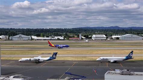 Southwest Airlines Boeing P N A Takeoff From Pdx Youtube