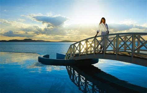 Saint John Hotel Villas & Spa ***** - Tailored Greece