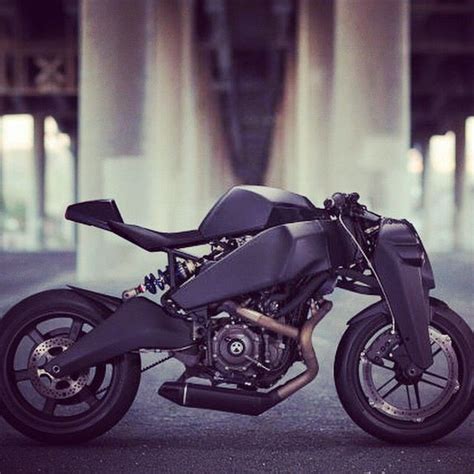 Futuristic Cafe Racer Dirt Bike Girl Bikes Girl Motorcycle Touring