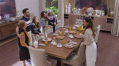 Une Famille Pas Si Parfaite S E S Rie Programme Tv Replay