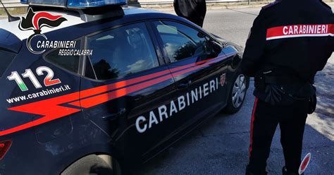 Droga E Armi Da Guerra 30 Arresti In Tutta Italia Coinvolto Il Clan