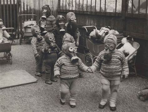 Liverpool children during the Blitz. | Rare historical photos, Gas mask ...