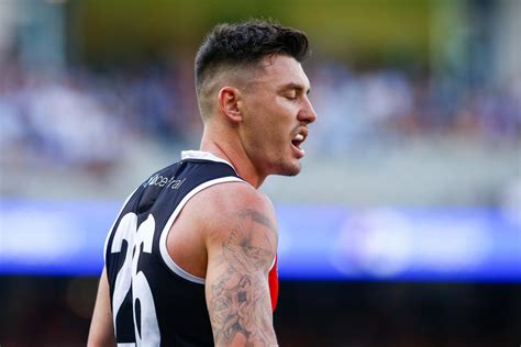 Collingwood Defender S Shock Request Tigers Demons And Eagles Busy