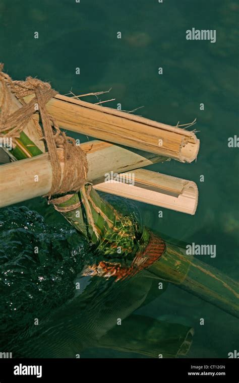 Rope Bridge Close Up Hi Res Stock Photography And Images Alamy