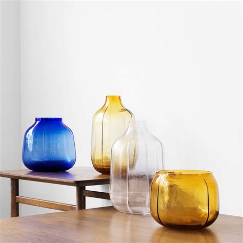 Buy The Normann Copenhagen Step Vase H23 Cm Blue At Kin In